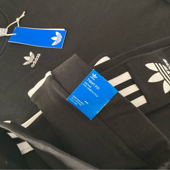 NWT 2 PC XL ADIDAS ORIGINAL OVERSIZED SWEATSHIRT & LEGGINGS MATCHING OUTFIT SET - Picture 4 of 4